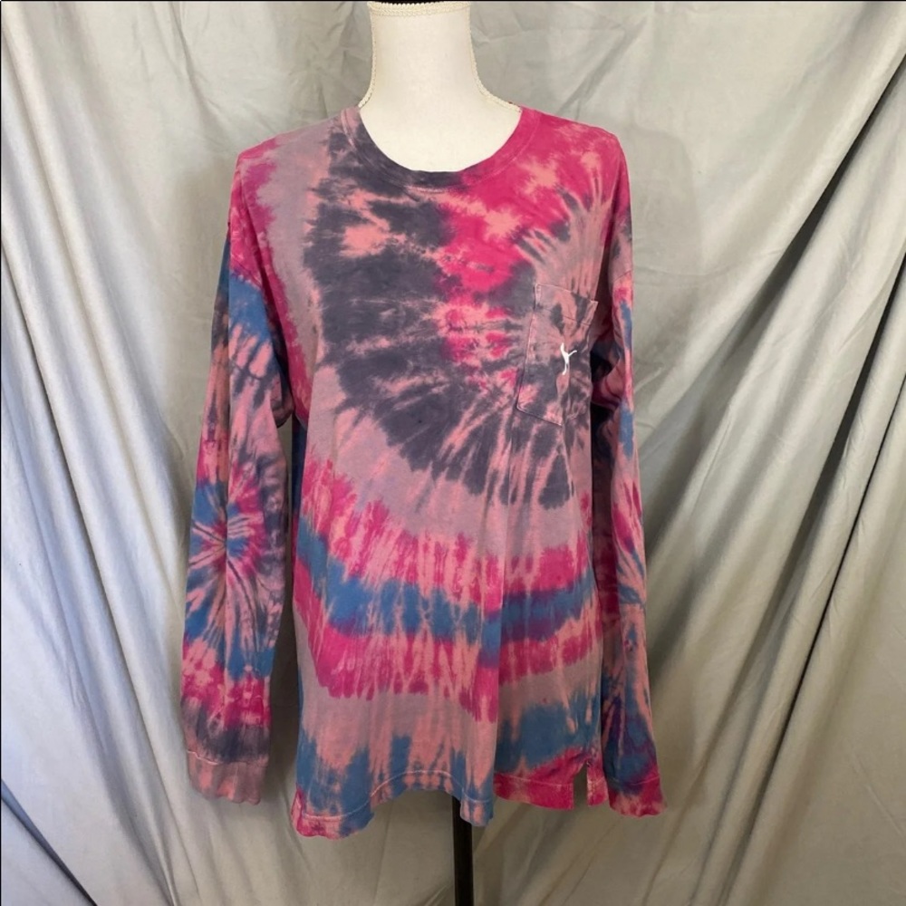 VS PINK Custom Tie Dye L/S Campus Tee - Picture 3 of 9
